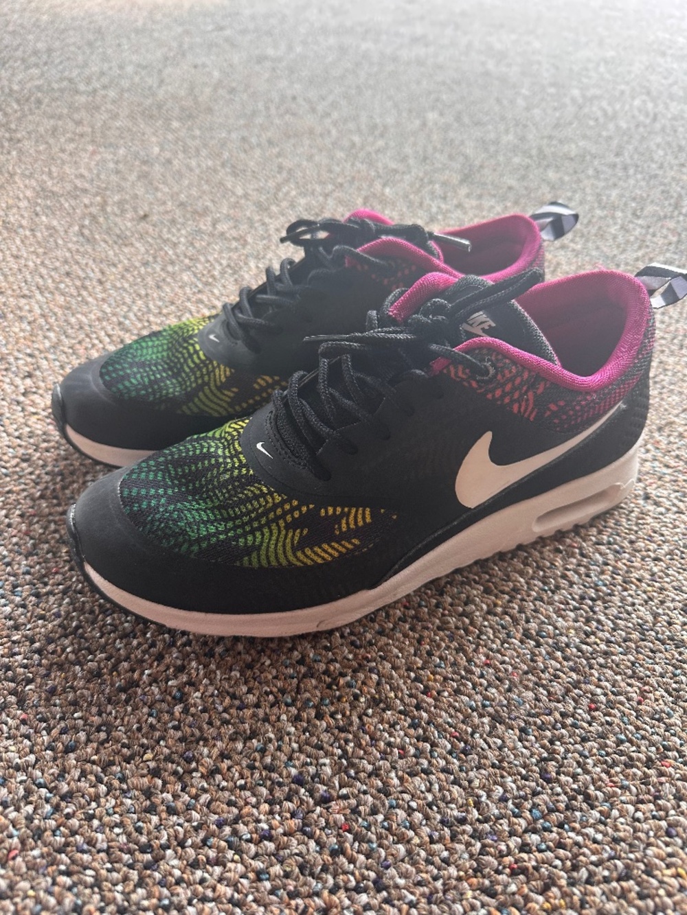 Nike air max thea 7.5 colored